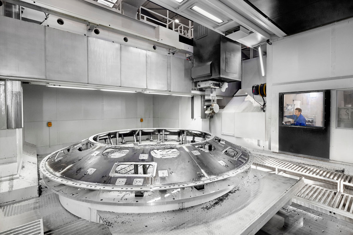 Dörries VC – The XXL sub-contractor HACO produces large parts with precision in the range of hundredths of a millimeter